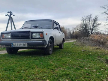 Авто ВАЗ 2107 2002 № 8226501