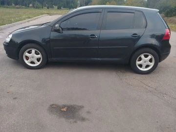 Авто Volkswagen Golf 2005 № 8226557