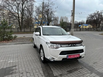 Авто Mitsubishi Outlander 2013 № 8226571