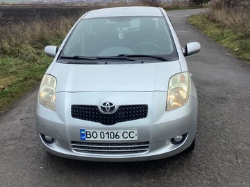 Авто Toyota Yaris 2007 № 8226641