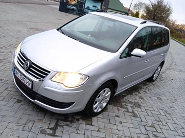 Авто Volkswagen Touran 2006 № 8226702