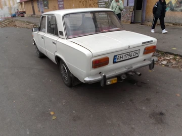 Авто ВАЗ 2103 1974 № 8226745