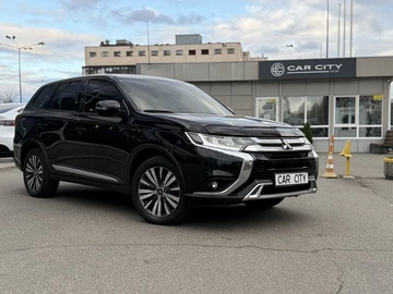 Авто Mitsubishi Outlander 2019 № 8226746