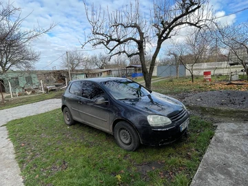 Авто Volkswagen Golf 2004 № 8226823