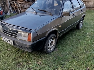Авто ВАЗ 2109 1989 № 8226830