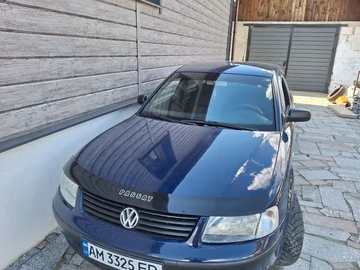Авто Volkswagen Passat Sedan 2000 № 8226939