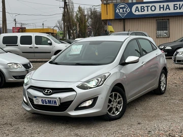 Авто Hyundai I30 2012 № 8227116