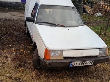 Авто ЗАЗ Таврия 2004 № 8227201