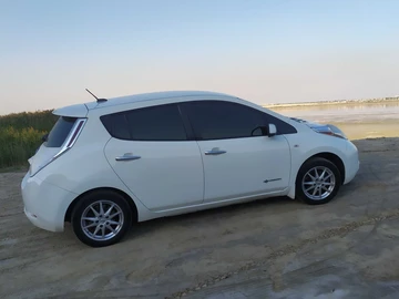 Авто Nissan Leaf 2014 № 8227307