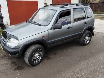 Авто Chevrolet Niva 2007 № 8227315