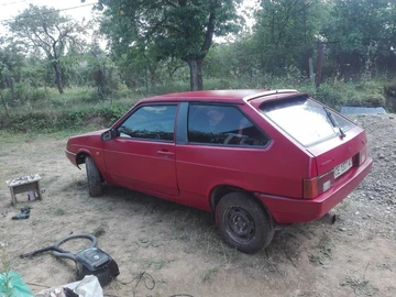 Авто ВАЗ 21083 1991 № 8227497