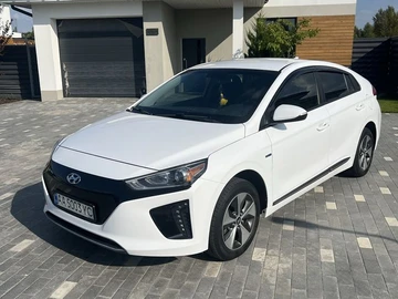 Авто Hyundai Ioniq 2018 № 8227572