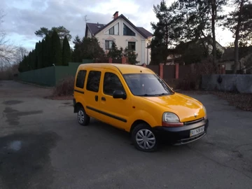 Авто Renault Kangoo Passenger 2000 № 8227621