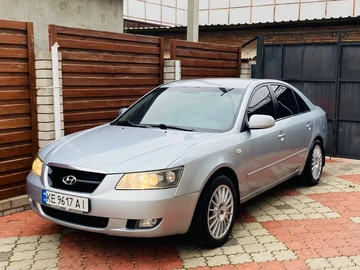 Авто Hyundai Sonata 2005 № 8227716