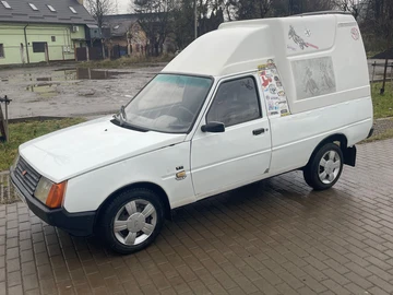 Авто ЗАЗ 1105 2003 № 8227718