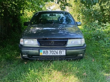 Авто Opel Vectra 1989 № 8227751
