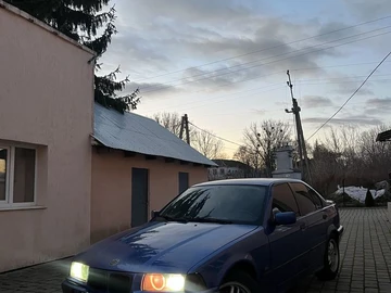 Авто BMW 3 Серия 1993 № 8227976