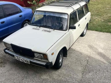 Авто ВАЗ 2104 2000 № 8228095