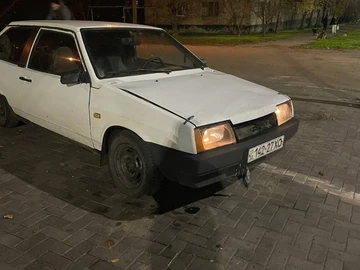 Авто ВАЗ 2108 1988 № 8228123