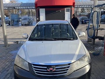 Авто Geely Emgrand 2013 № 8228130