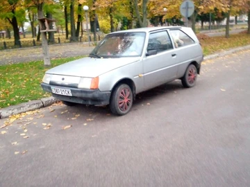 Авто ЗАЗ Таврия 1999 № 8228216