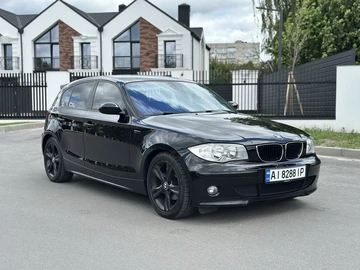 Авто BMW 1 Серия 2005 № 8228234