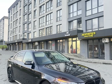 Авто BMW 5 Серия 2003 № 8228344