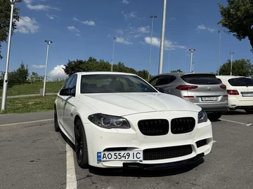 Авто BMW 5 Серия 2012 № 8228444