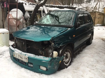 Авто Mazda Demio 2000 № 8228470
