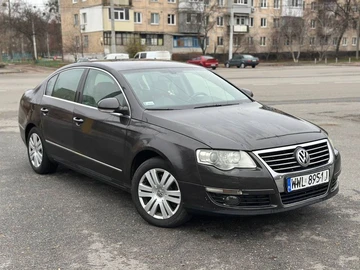 Авто Volkswagen Passat Variant 2006 № 8228574