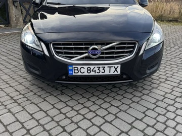 Авто Volvo V60 2011 № 8228814