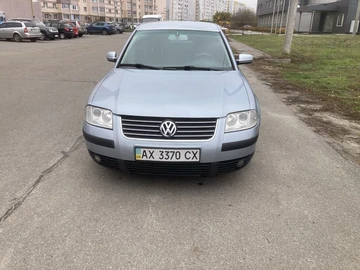 Авто Volkswagen Passat Sedan 2001 № 8228820