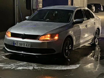 Авто Volkswagen Jetta 2013 № 8228904