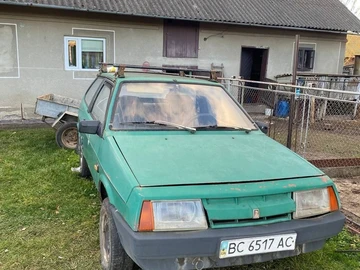 Авто ВАЗ 2109 1989 № 8228909