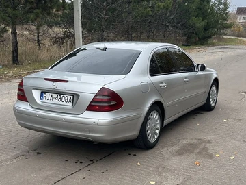 Авто Mercedes E Серия 2002 № 8228970