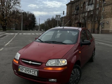 Авто Chevrolet Aveo 2004 № 8229084