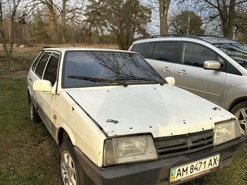 Авто ВАЗ 2109 2001 № 8229086