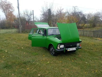 Авто  Grenadier 1981 № 8229216