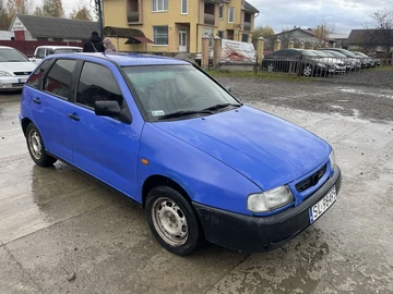 Авто SEAT Ibiza 2000 № 8229221