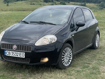 Авто Fiat Grande Punto 2009 № 8229242