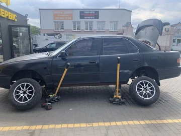 Авто Toyota Camry 1992 № 8229305