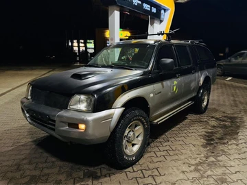 Авто Mitsubishi L 200 2004 № 8229313