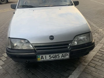 Авто Opel Omega 1988 № 8229320