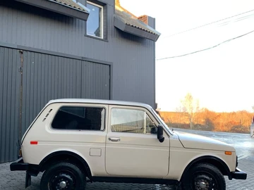 Авто ВАЗ 2121 1981 № 8229364