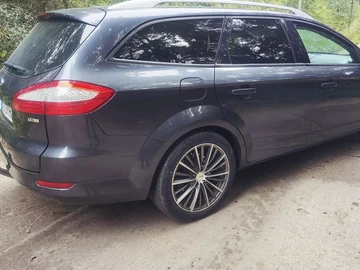 Авто Ford Mondeo 2010 № 8229527