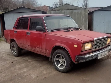 Авто ВАЗ 2107 1989 № 8229705