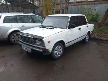 Авто ВАЗ 2107 1986 № 8229720