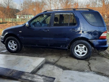 Авто Mercedes Ml Серия 2002 № 8229812