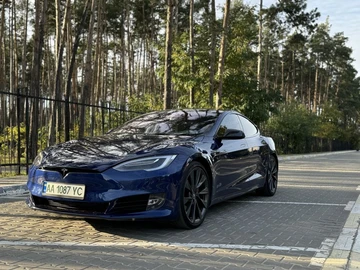 Авто Tesla Model S 2019 № 8229815