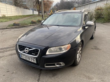 Авто Volvo V70 2011 № 8229824